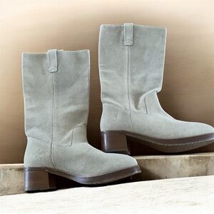 Frye Camryn Tall Pull On Women's Boots Size  10 US Taupe Leather FR42134